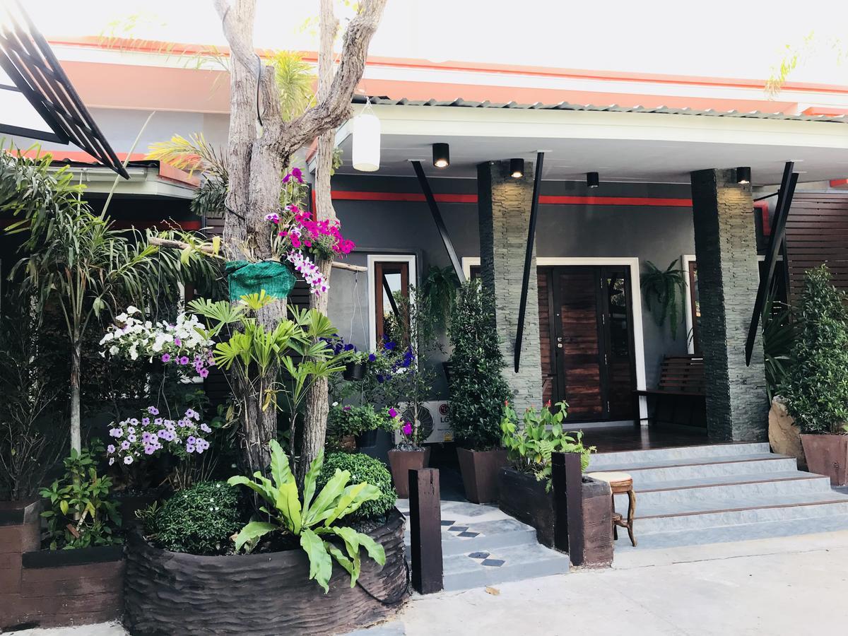 Khum Lanna Boutique Hotel Sisaket Екстериор снимка