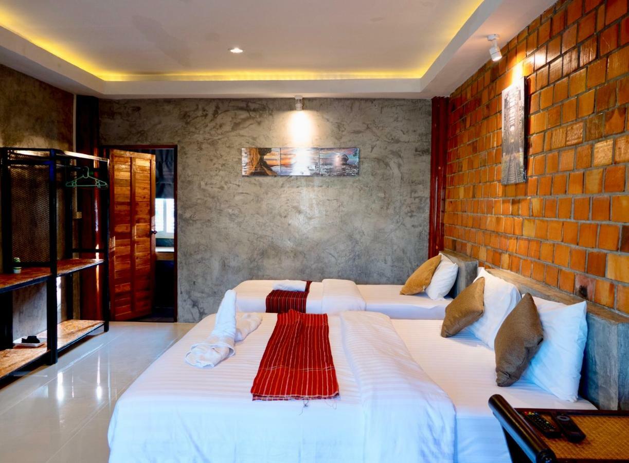 Khum Lanna Boutique Hotel Sisaket Екстериор снимка